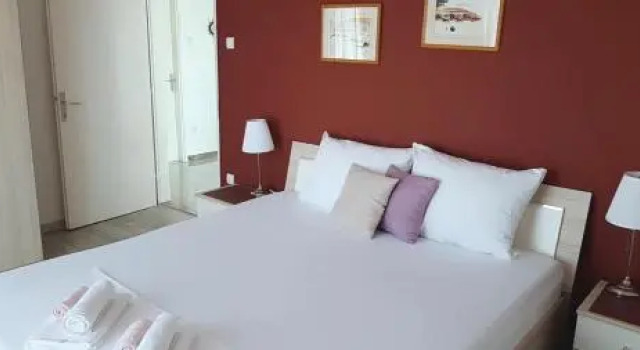 Apartment Lucia, Prenota Appartamento Hotel a Isole Quarnerine con parcheggio, Parcheggio