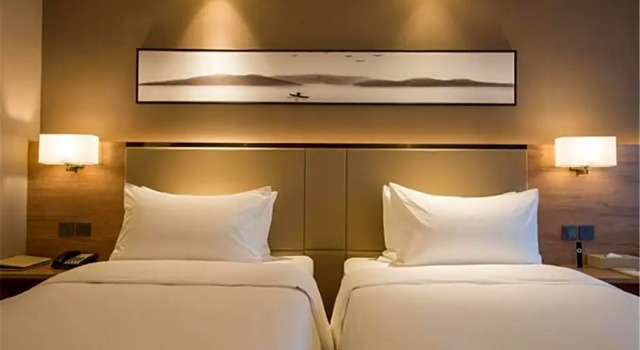 Двухместный номер Deluxe Mercure Yantai Golden Beach