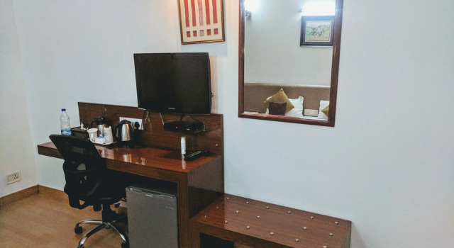 Hotel Windsor Castle Cyber City