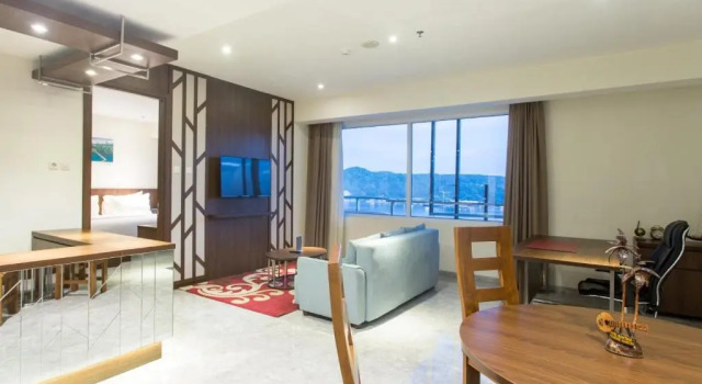 Люкс Hotel Santika Premiere Ambon