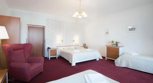Standard Quádruplo quarto Hotel Pošta