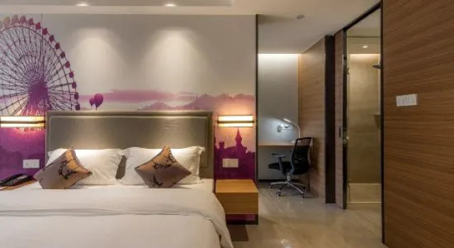 Двухместный люкс c 1 комнатой Zhongkai Huafu Holiday Hotel