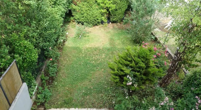 Вилла Maison avec jardin, au centre de Nancy, à 2 pas de la Fac de lettres