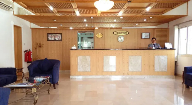 Tropicana Hotel Bahrain, Забронировать Отель Отели Манамы с завтраком, рядом с Tala Plaza Bahrain, Завтраки