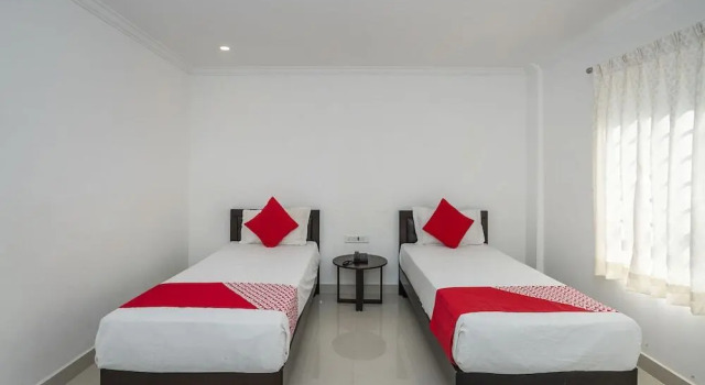 Hotel O Cosmopolitan, Rezervovat Hotel Hotely v Bangalore s parkováním, Parkování
