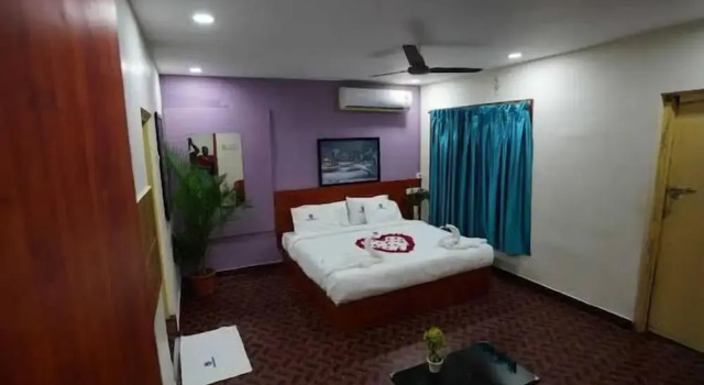 Двухместный семейный номер Standard The Central Suites