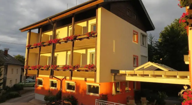 Apartment - Ferienwohnungen Seehöhe