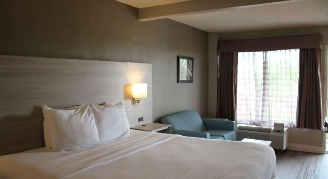Comfort Suites Deerfield Beach, Rezerwuj Hotel Deerfield Beach Floryda