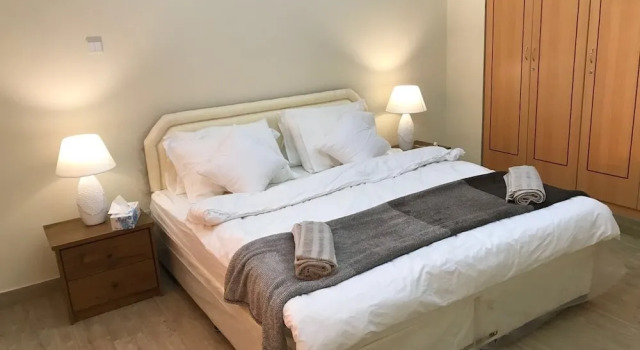 5 soveværelser i villa med altan City Villa