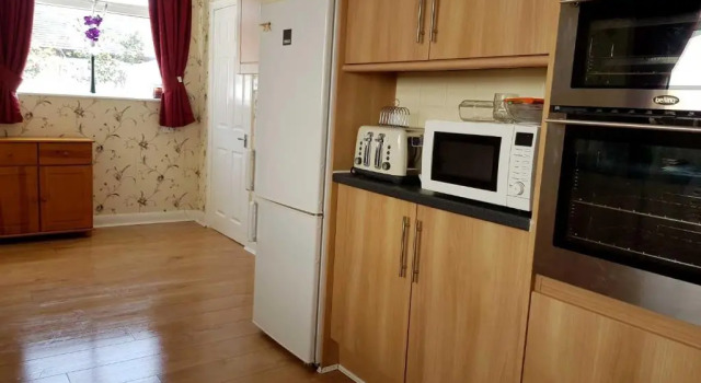 Коттедж Blackpoolholidaylets The Bungalow