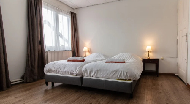 Hotel het Valkennest, Забронировать Отель Отели Heuvelland с парковкой, Парковка