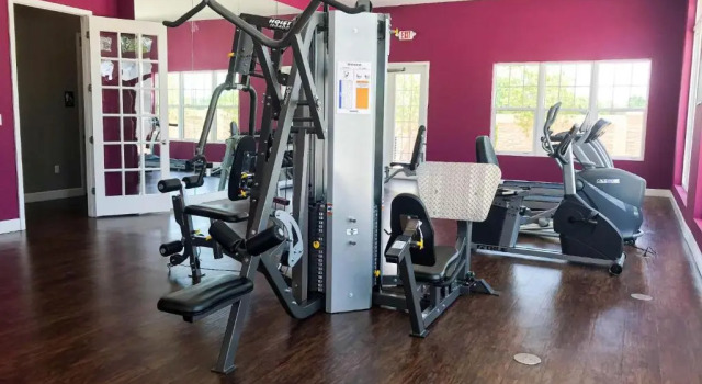 Коттедж All new townhouse in gated community 10 min away from Disney!