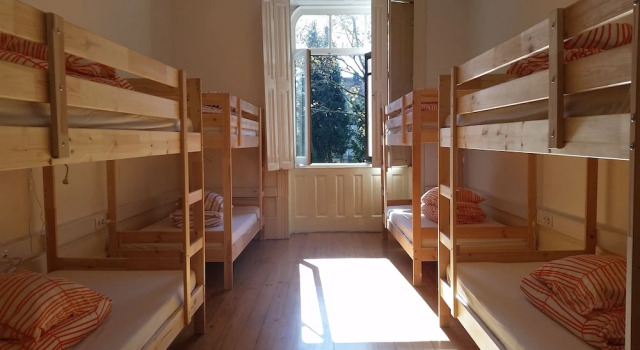 Кровать в общем номере O2 Hostel
