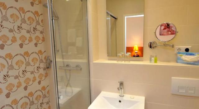 Standart çift kişilik oda Hotel Vis à vis