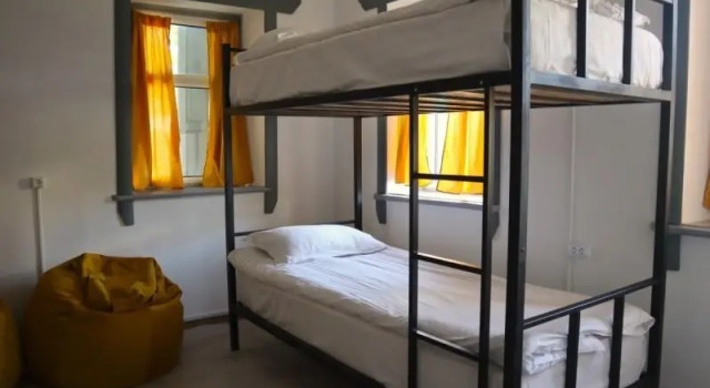 Кровать в общем номере ESENIN 1 Hostel & Bar