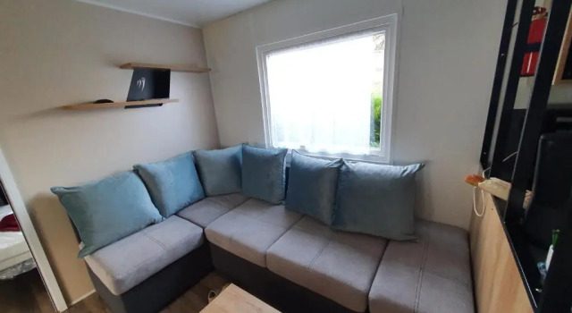 Mobil Home 2022 les charmettes 3 Chambres 40m2, Rezerwuj Hotel Hotele w Côte de Beauté z basenem, Basen