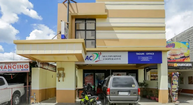 OYO 257 Jrja Suites, Prenota Hotel Hotel a Mindanao con parcheggio, Parcheggio