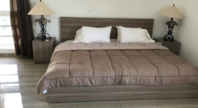 Akua Luxury Suite Sapphire Courts, Prenota Hotel Hotel a Greater Accra con piscina, Piscina