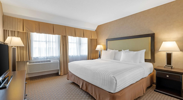 Двухместный люкс c 1 комнатой Best Western Plus Emerald Isle Hotel