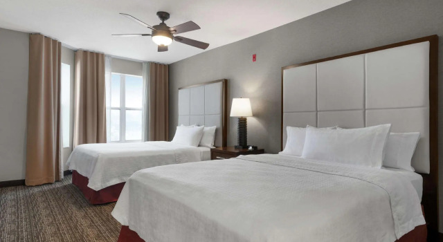 Четырёхместный люкс Homewood Suites by Hilton Rochester Henrietta