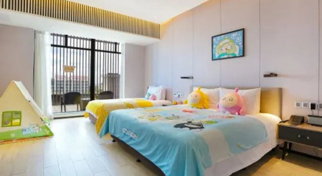 Suite Lujiang Mega Hotel