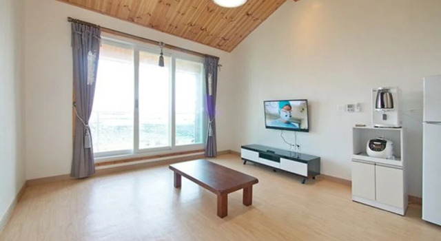 Jeju Udo Island Star Village Pension, Забронировать Отель Чхонджин-Ри провинция с особой автономией Чеджудо