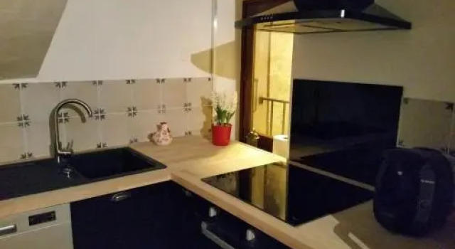 La petite maison, Prenota Hotel Hotel a Alvernia con parcheggio, Parcheggio