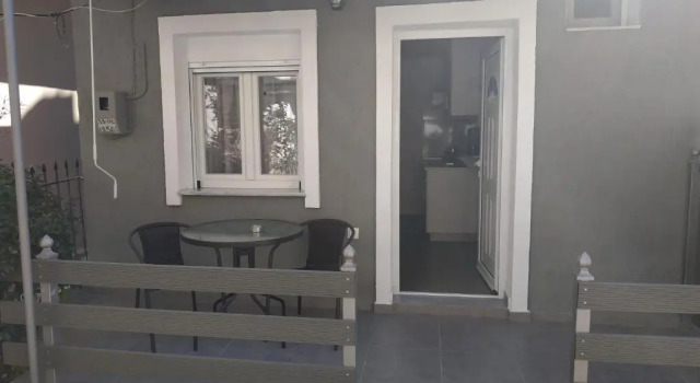 Апартаменты Agelikis' Apartments