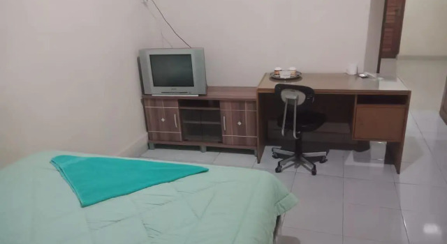 Suite Pakar Hotel, Rezerwuj Hotel Berastagi Sumatra