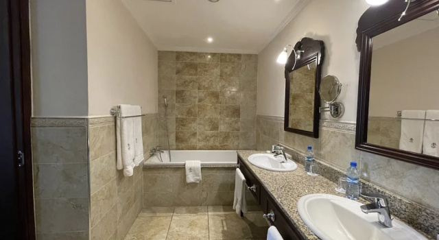 Люкс Midland Hotel Nakuru