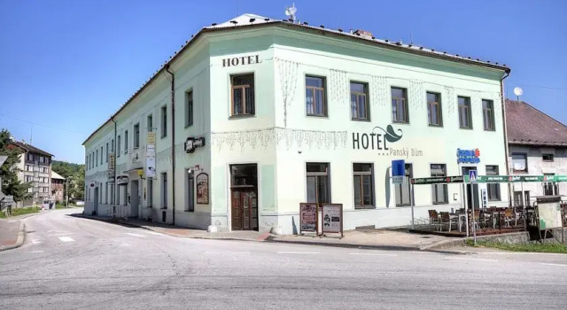 Hotel Panský dům 1 s.r.o., Rezervasyon Otel Vyšší Brod Sumava mountains