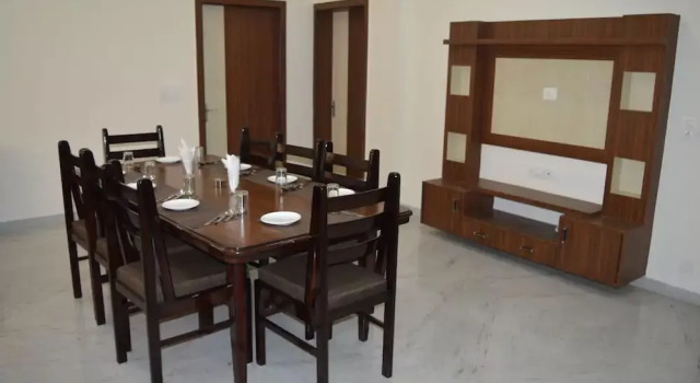 V Resorts Vinayak Villa Udaipur, Забронировать Вилла Отели штата Раджастхана 3 звезды, 3*