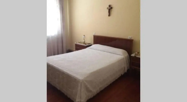 House Caxón, Book Hotel Carnota 