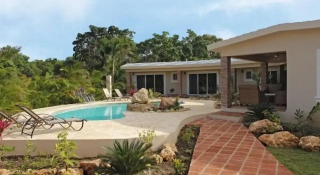 Вилла Well Furnished w Private Pool, BBQ & Palapa Bar