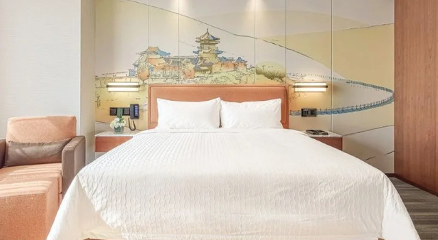 Hampton by Hilton Qingyang Caihongqiao, Book Hotel 4-stjernede hoteller i Qingyang, 4*