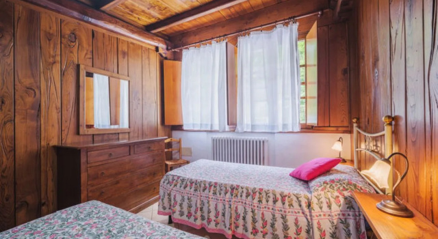La Fonte (Fio100), Réserver Hôtel Hôtels à Pescaglia avec parking, Parking