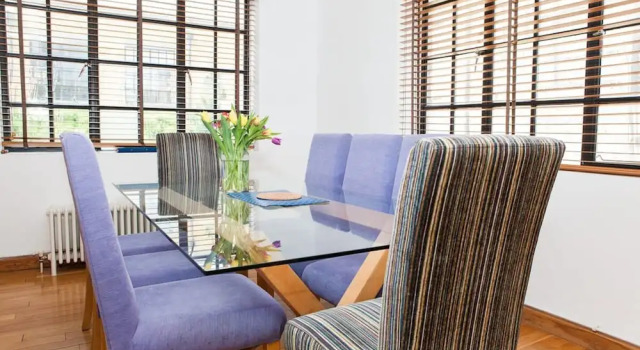 Spectacular Central 4BD Close to London Eye