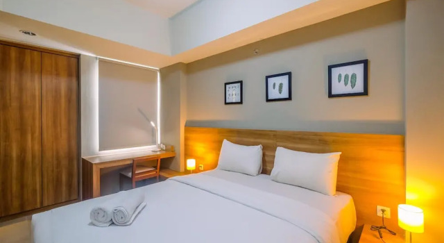 Chic and Cozy 1BR Apartment at Mustika Golf Residence