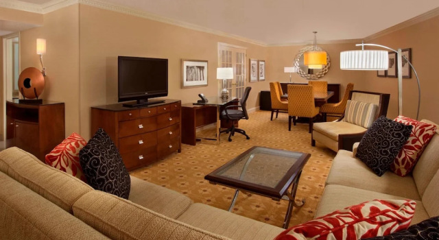 Люкс Toronto Airport Marriott Hotel