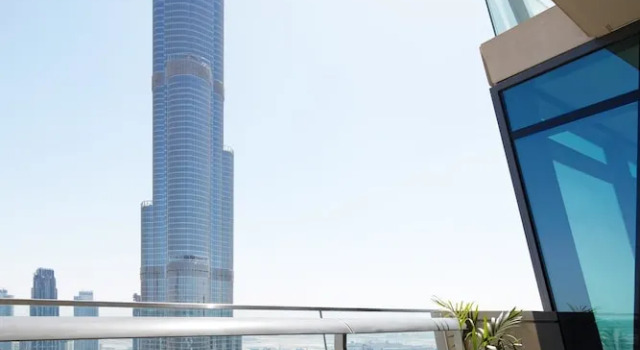 Burj Vista Tower 1 by FantaStay, Foglalás Szálloda Dubai belváros Dubaj
