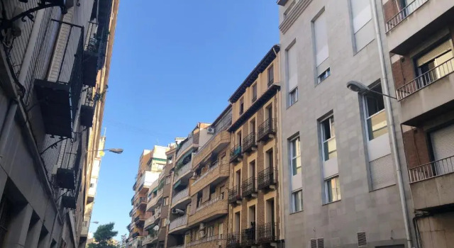 Constitución Suite Confort I, Забронировать Отель Гранада Granada Province, рядом с Музей народных традиций и искусств Los Tiros de Granada