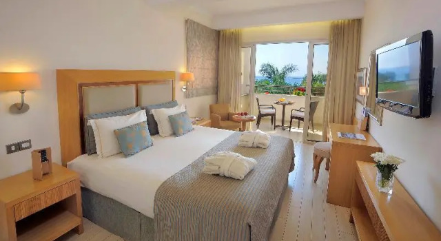 Двухместный номер Superior с балконом Olympic Lagoon Resort Ayia Napa