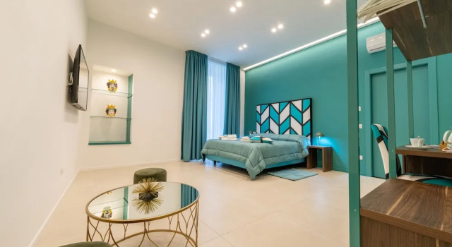 Fran City Suite, Забронировать Отель Вико-Экуенсе Побережье Сорренто