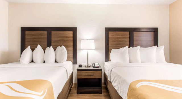 Четырёхместный номер Standard Quality Inn & Suites Myrtle Beach near Outlets