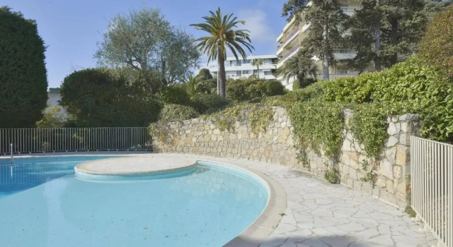 2-bedroom apartment in a residential building with swimming pool