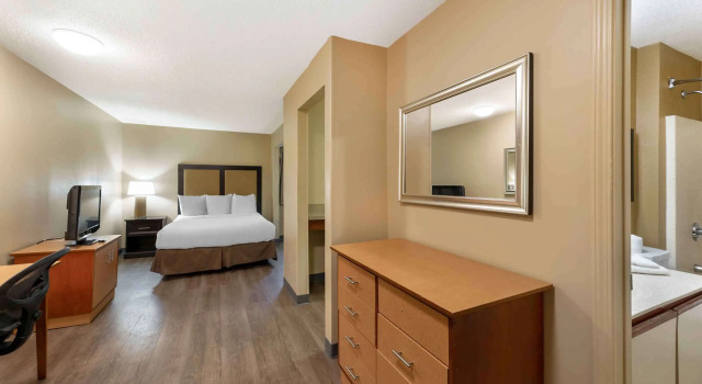 Четырёхместный люкс Extended Stay America Suites - Cleveland - Westlake