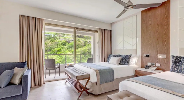 Полулюкс Luxury Royalton Antigua, An Autograph Collection All-Inclusive Resort