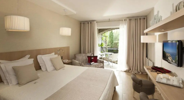 Двухместный номер Deluxe с видом на сад Hotel des Lices