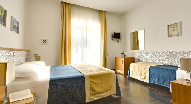 Четырёхместный номер Hotel Marcantonio
