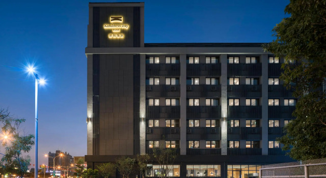 Kindness Day Hotel, Забронировать Отель Отели Тайнань 3 звезды, рядом с Ночной рынок Tainan Flower, 3*